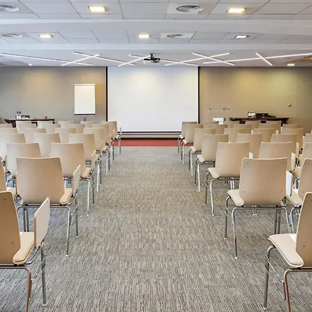Toulouse Airport By Ihg Hotel 4*