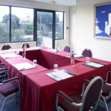 Toulouse Airport By Ihg Hotel