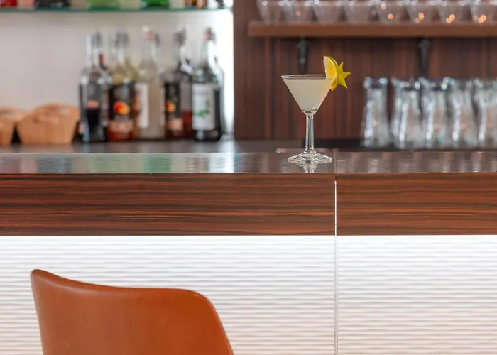 Toulouse Airport By Ihg מלון בלנאק