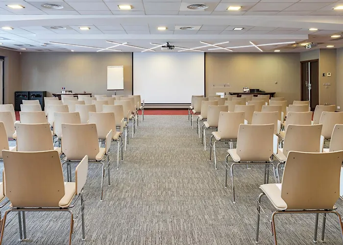 Toulouse Airport By Ihg מלון 4*