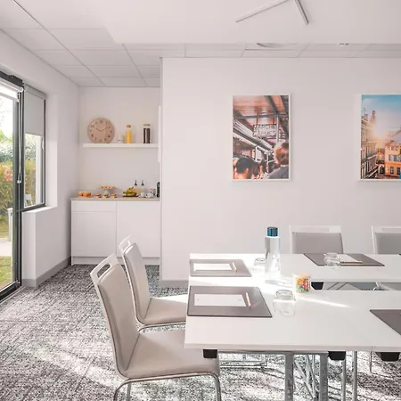 Toulouse Airport By Ihg Hotel 4*