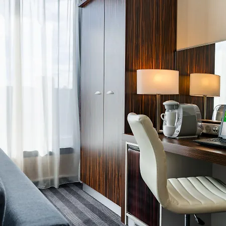 Hotel Toulouse Airport By Ihg 4*